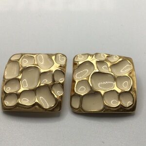 Vintage FO Inc Gold and Cream Square Clip-On Earrings